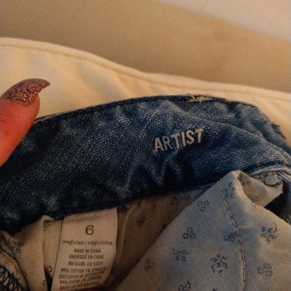 American Eagle Jeans - Picture 2 of 6